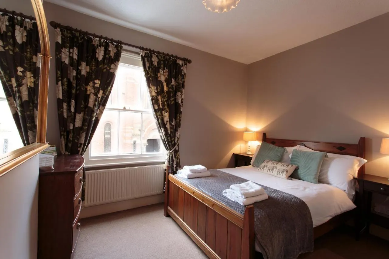 A Cosy Chester City Centre Retreat Apartment