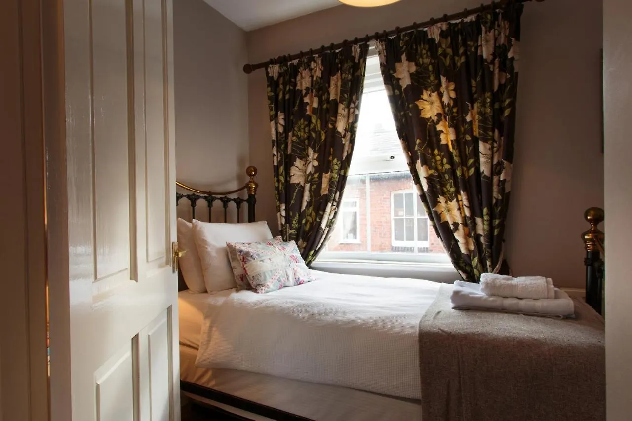 A Cosy Chester City Centre Retreat